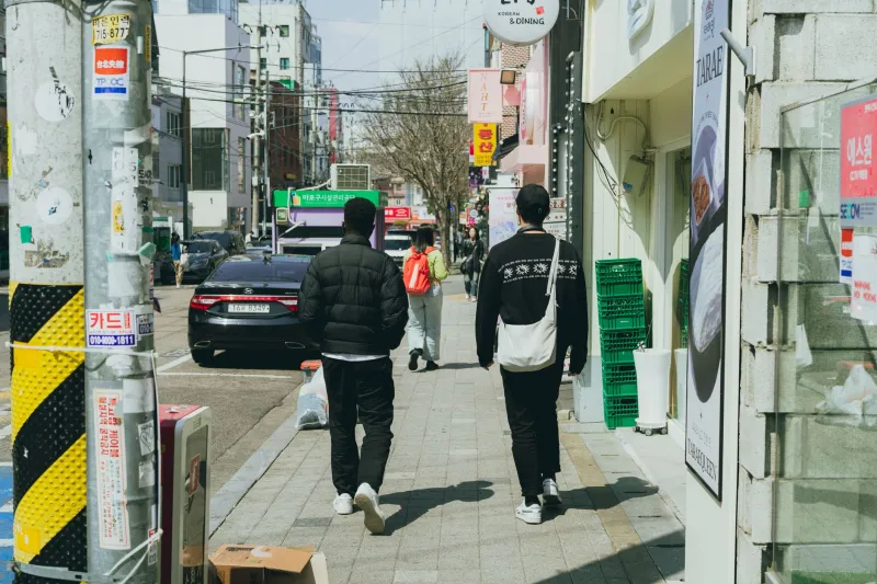 From Seoul Screens to American Streets: How K-Dramas Quietly Rewrote the Fashion Rulebook